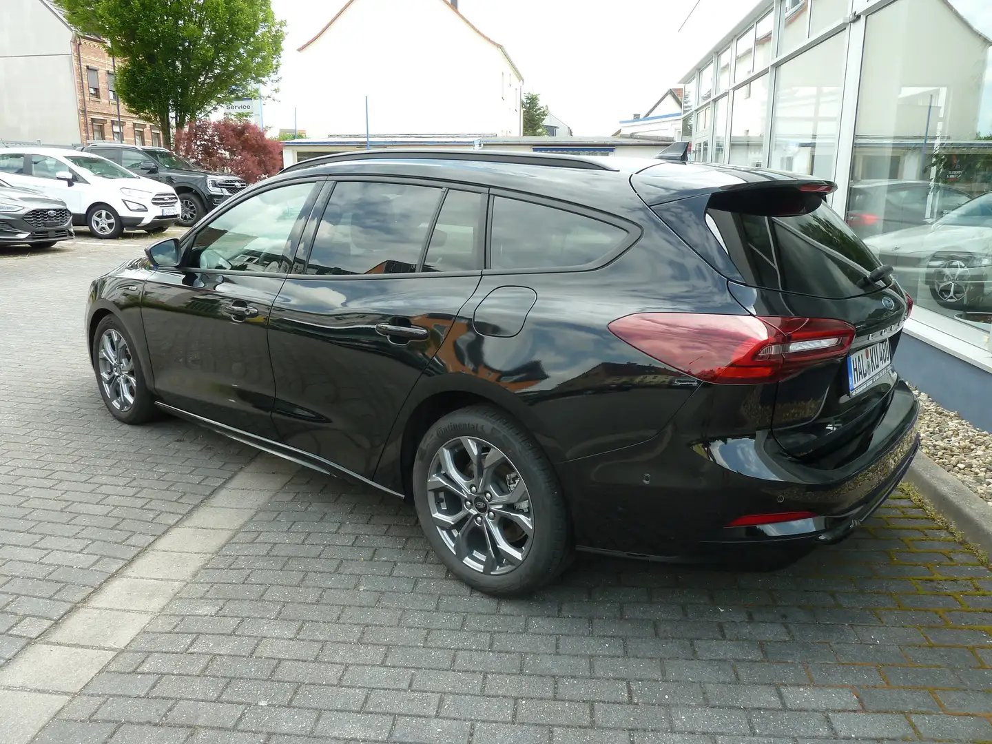 Ford Focus ST-Line X Schwarz - 2