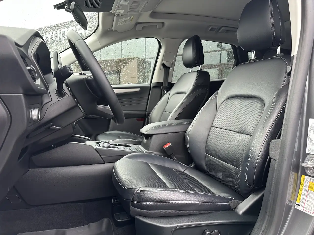 Ford Escape снимка Ford Escape