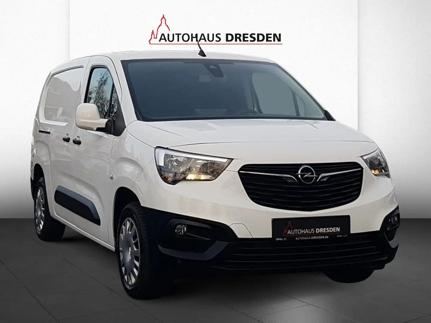 Opel Combo E Cargo 1.5 D *3-Sitzer*PDC*AHK* Weiß - 2