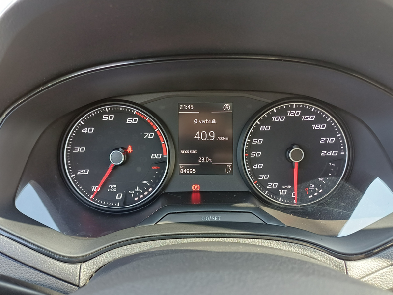 SEAT Ibiza 1.0 MPI Reference — photo 16