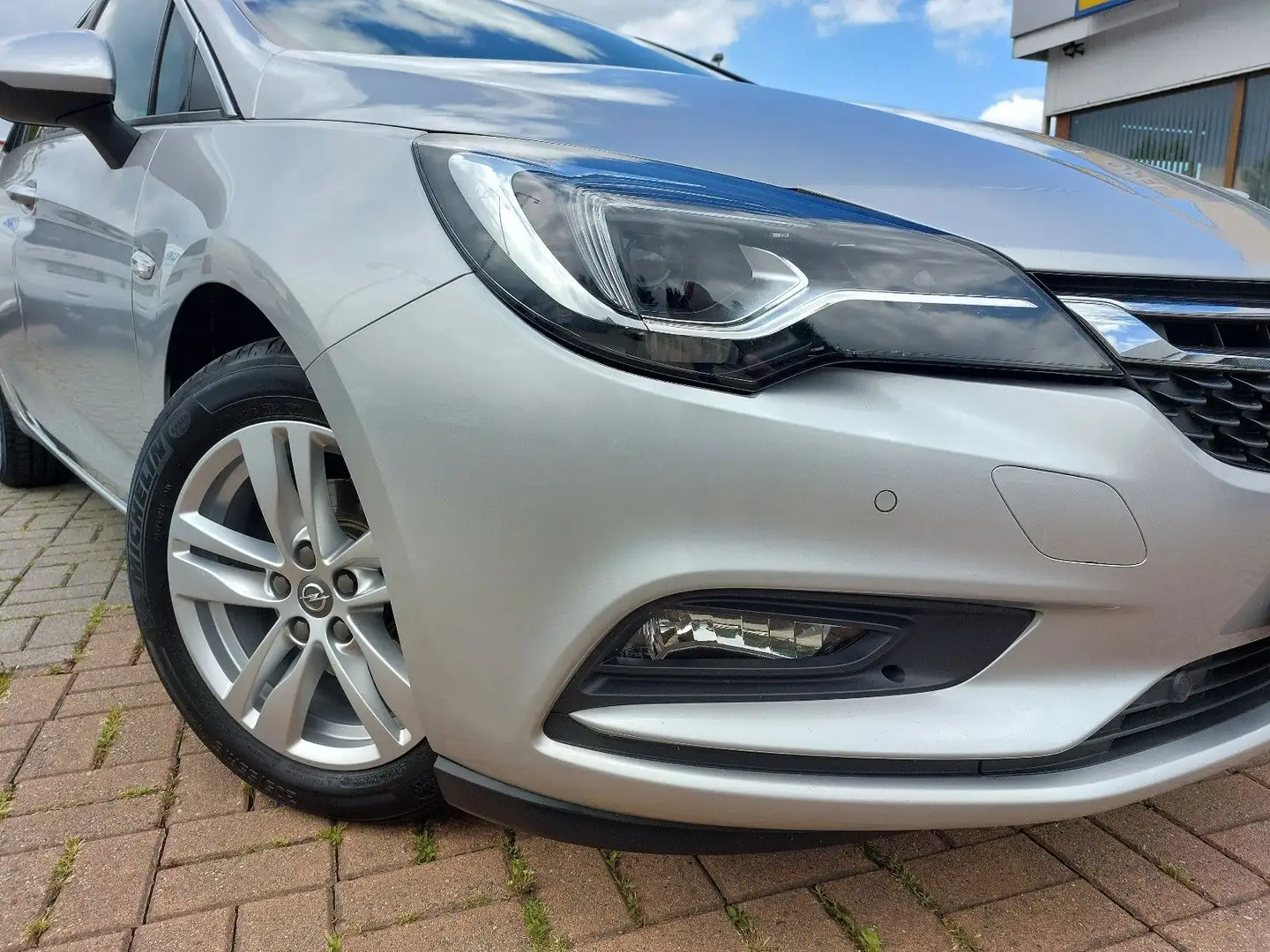 Opel Astra K ST STANDHEIZUNG+MATRIX-LED+NAVI+CAM Silber - 2