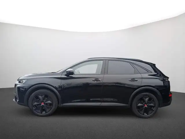 DS Automobiles DS 7 Crossback view 5