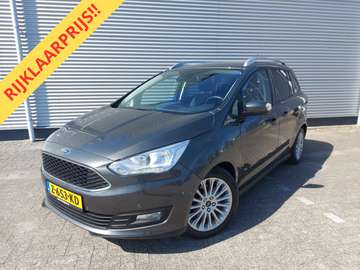 1.0 Titanium, airco,cruise,navigatie/camera,stoel/