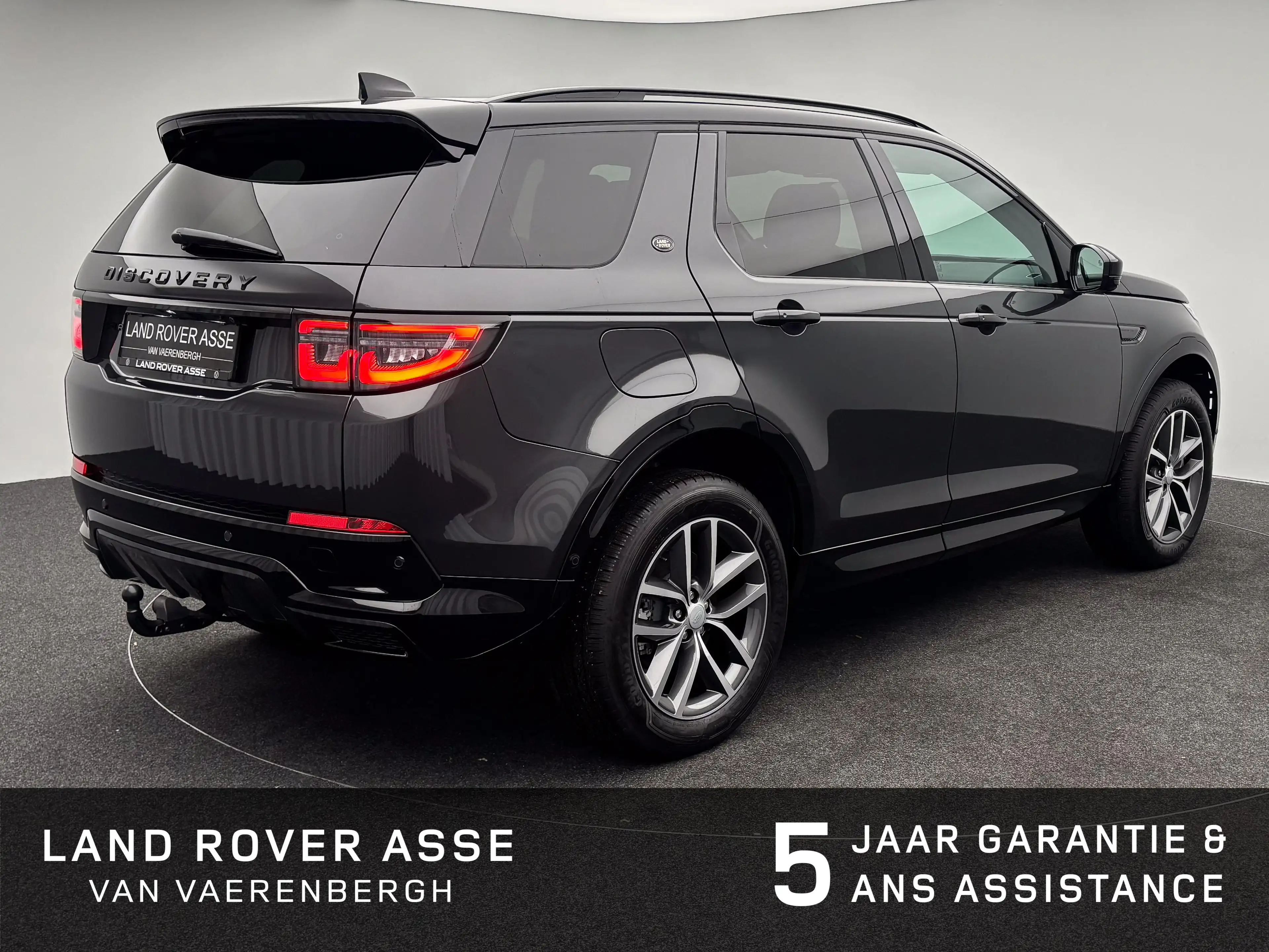 Land Rover Discovery Sport P270e Dynamic SE AWD Auto. 25. — photo 2