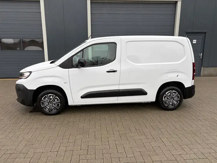 Peugeot Partner Partner 1.5 BlueHDi L1 /TREKH/3 PL/NAVI/ 15083 excl btw !!!!!!!