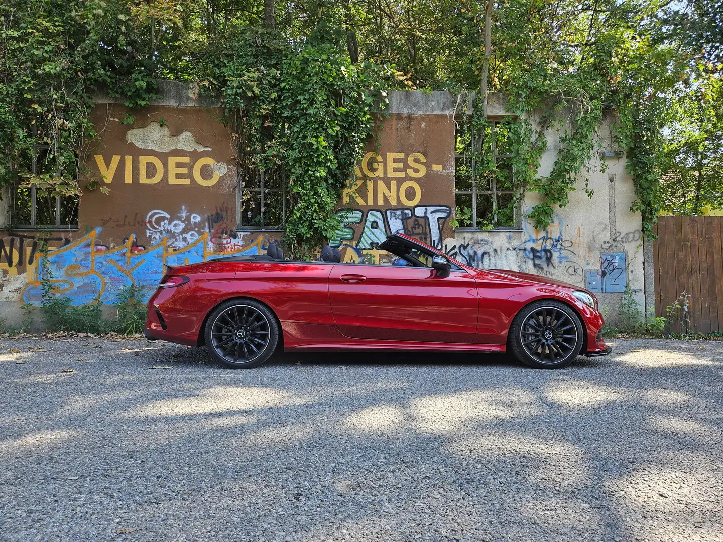 Mercedes-Benz C 43 AMG C 43 AMG 4MATIC Cabrio Aut. Rot - 2