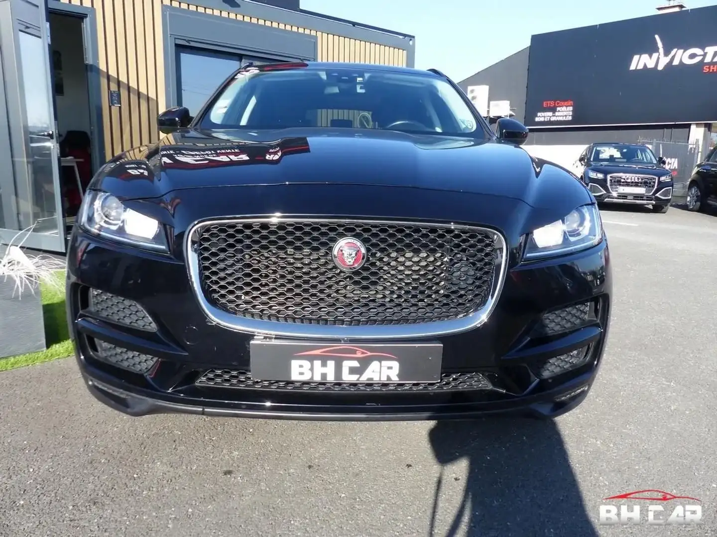 Jaguar F-Pace 2.0 D 163 2WD E-Performance Pure Noir - 2