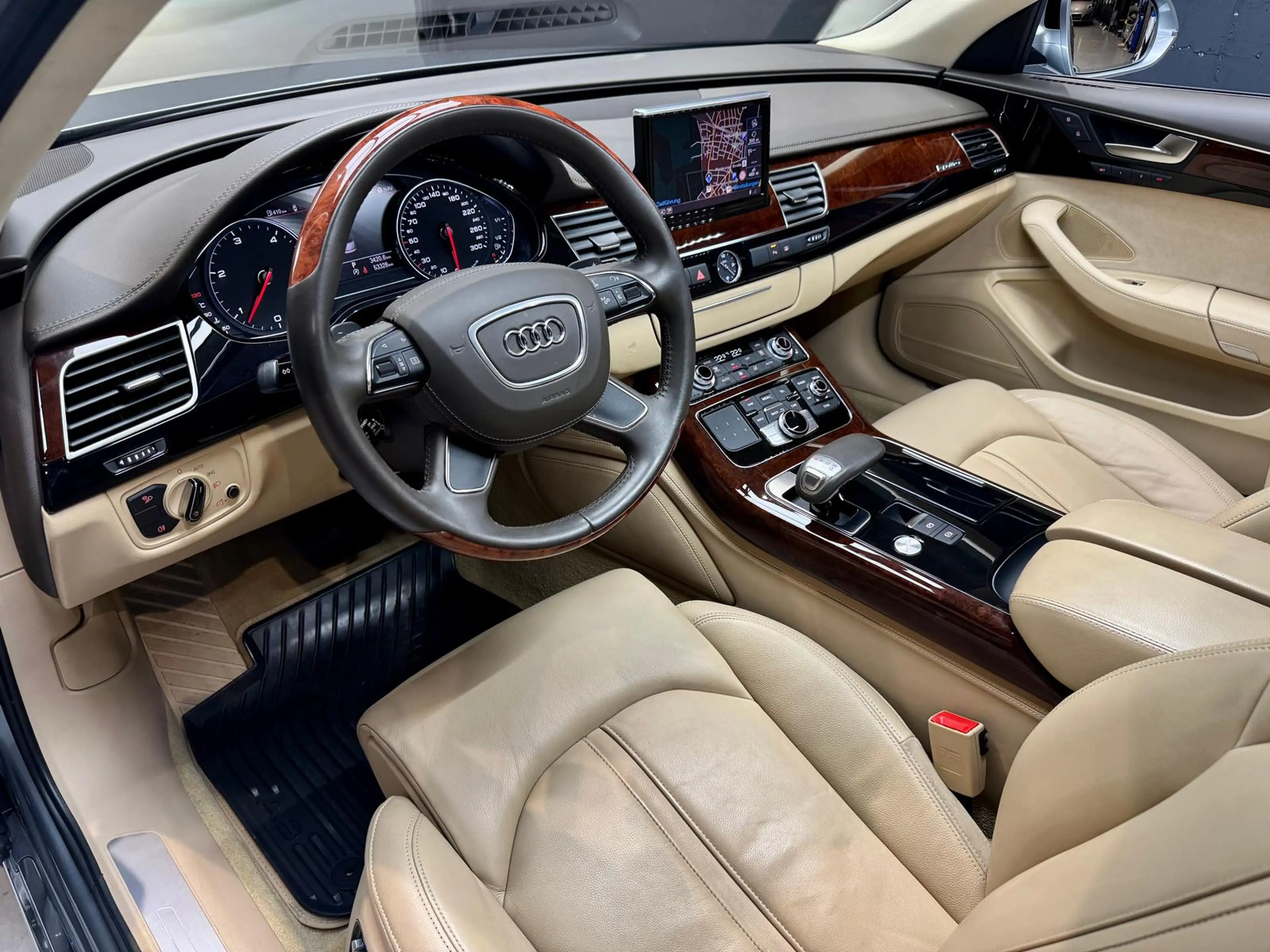 Audi A8 3.0 TDI quattro 3.0 V6 TDI Metallic+2.HAND+ — photo 13