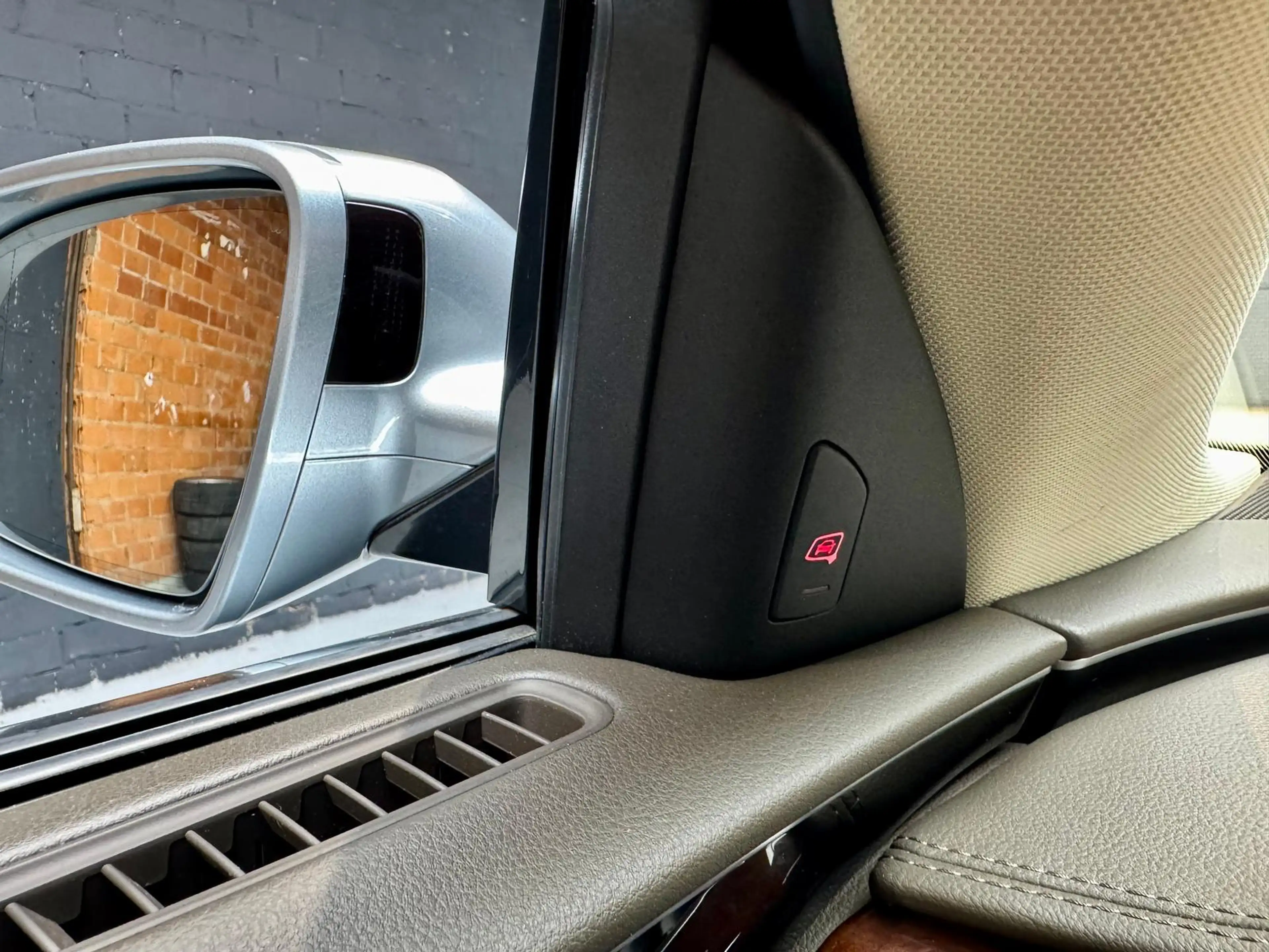 Audi A8 3.0 TDI quattro 3.0 V6 TDI Metallic+2.HAND+ — photo 8
