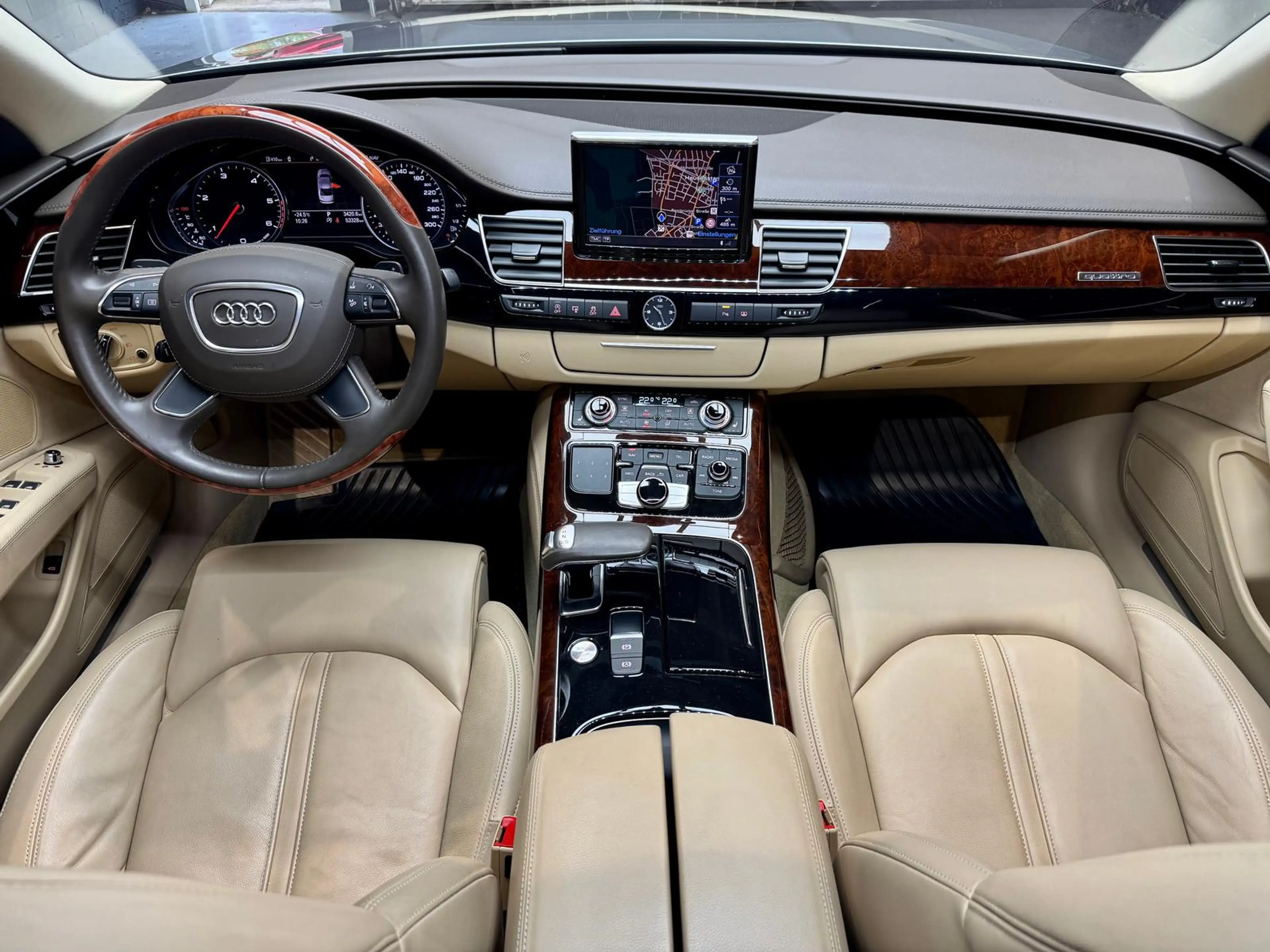 Audi A8 3.0 TDI quattro 3.0 V6 TDI Metallic+2.HAND+ — photo 2