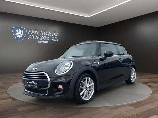 MINI Cooper D *PANO*SOUND*NAVI*SHZ*PDC Klima Navi Einparkhilfe