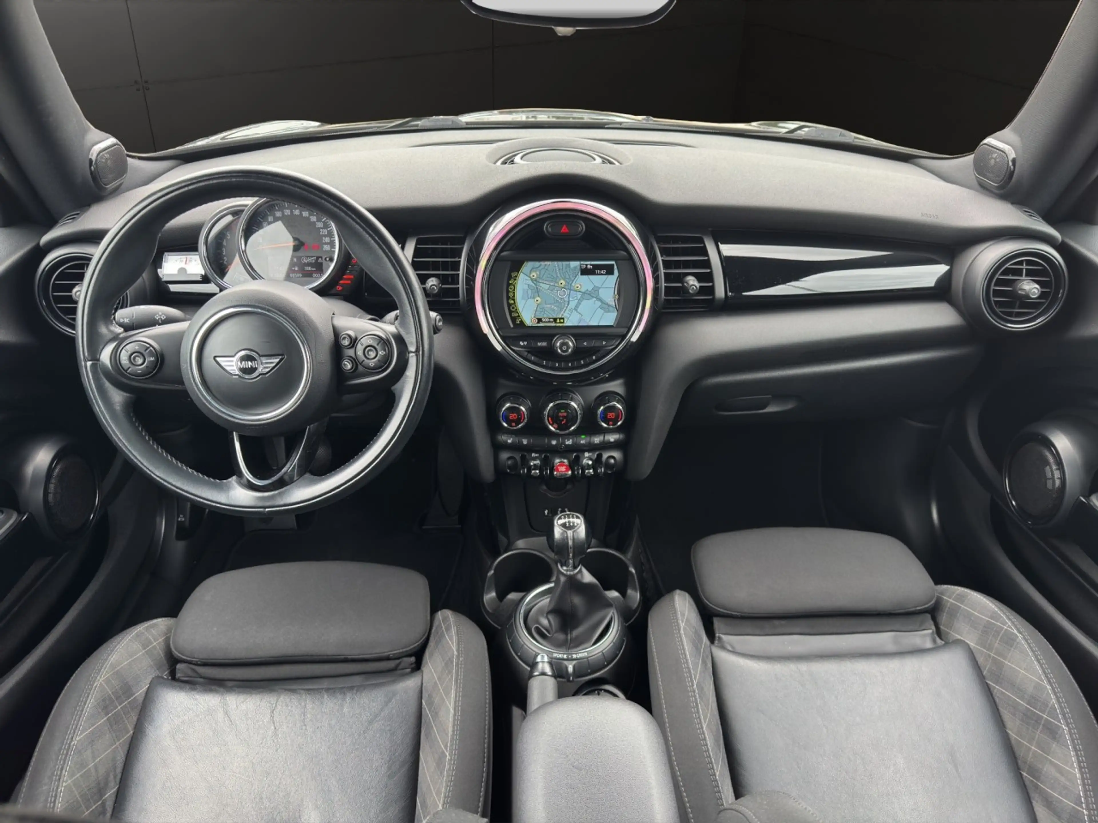 MINI Cooper D *PANO*SOUND*NAVI*SHZ*PDC Klima Navi Einparkhilfe — photo 13