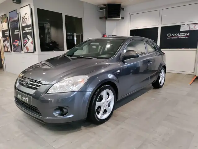 Kia ProCeed / pro_cee'd 1.4i ISG EX