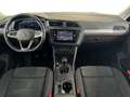 Volkswagen Tiguan 1.5 TSI 130pk Life Business Voorruit verwarmbaar / Zwart - thumbnail 20