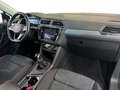 Volkswagen Tiguan 1.5 TSI 130pk Life Business Voorruit verwarmbaar / Zwart - thumbnail 23