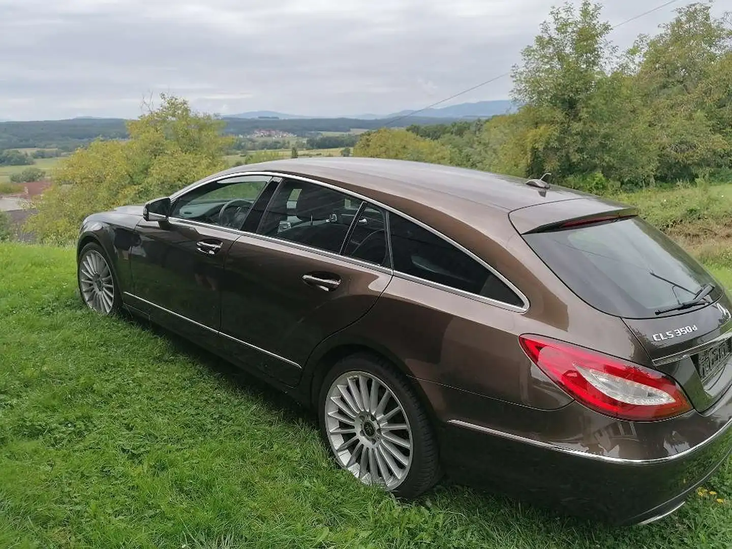 Mercedes-Benz CLS 350 CLS 350 d 4MATIC Shooting Brake Aut. Bronze - 2