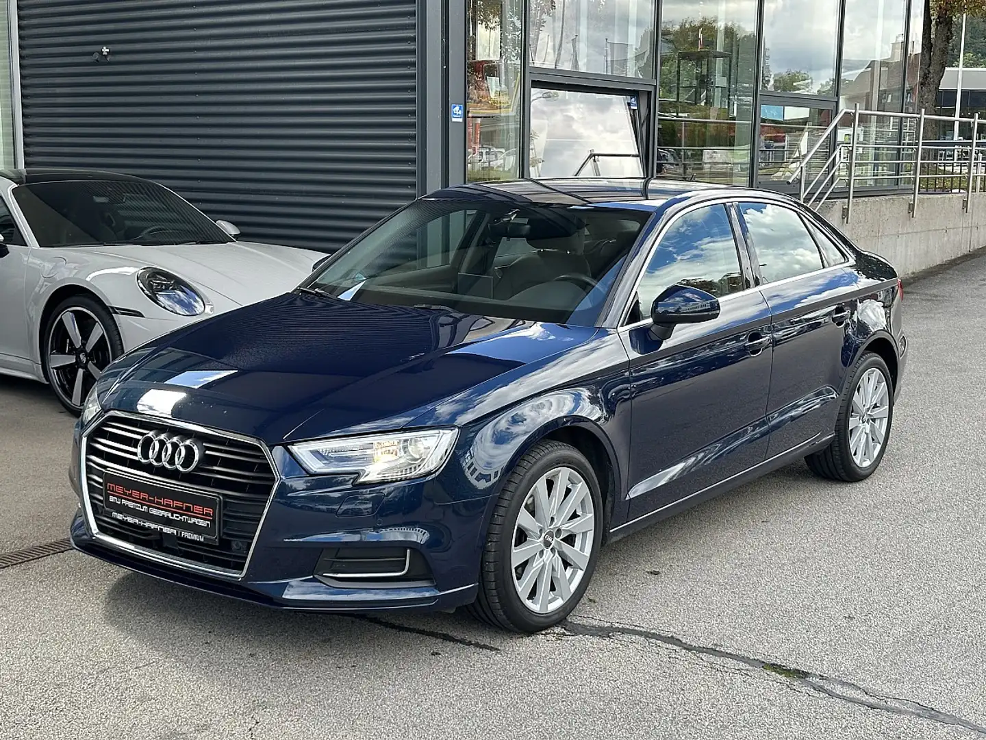 Audi A3 1,6 TDI Blau - 1