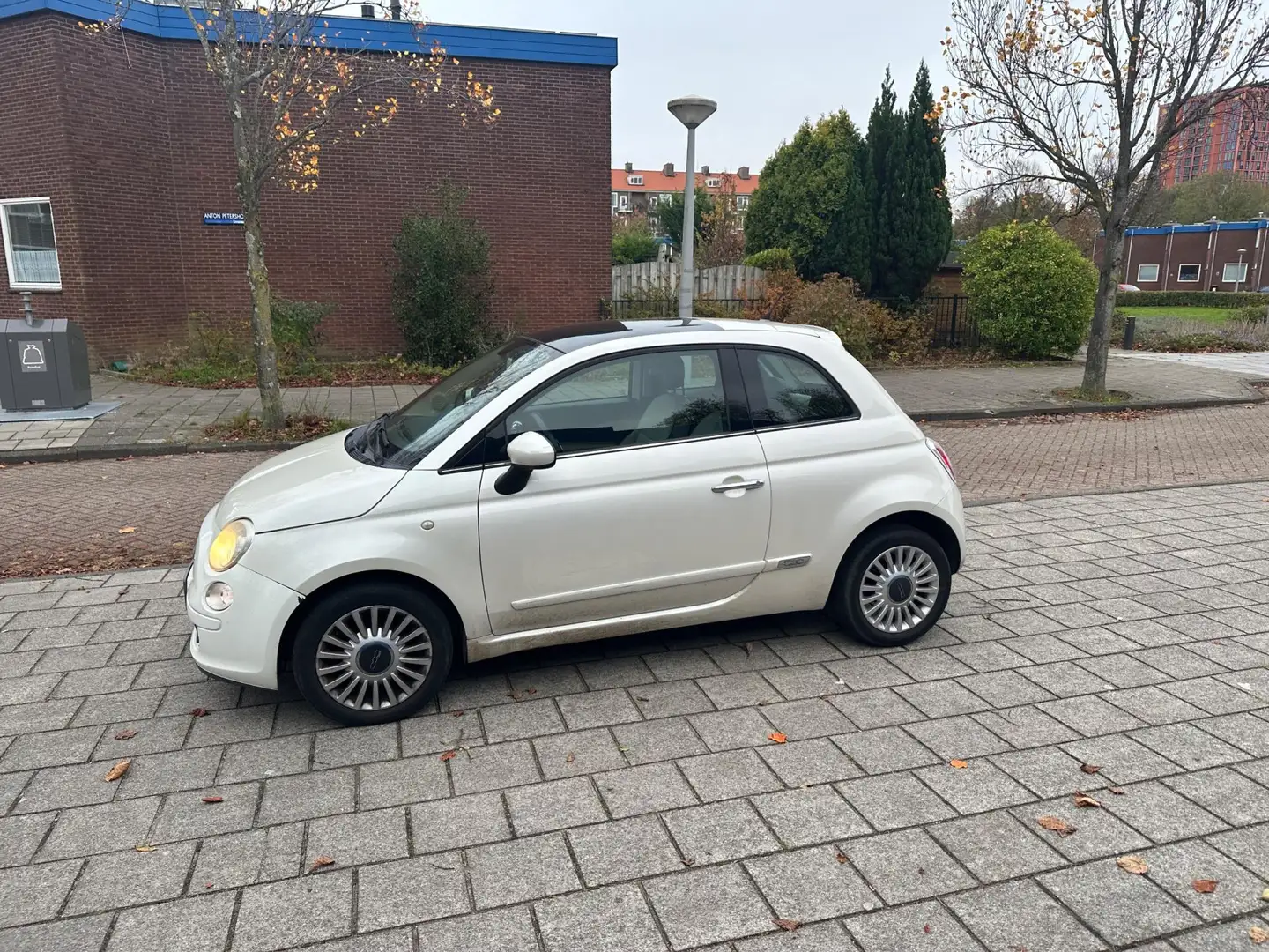 Fiat 500 1.2 Lounge Automaat Panorama Airco - 1