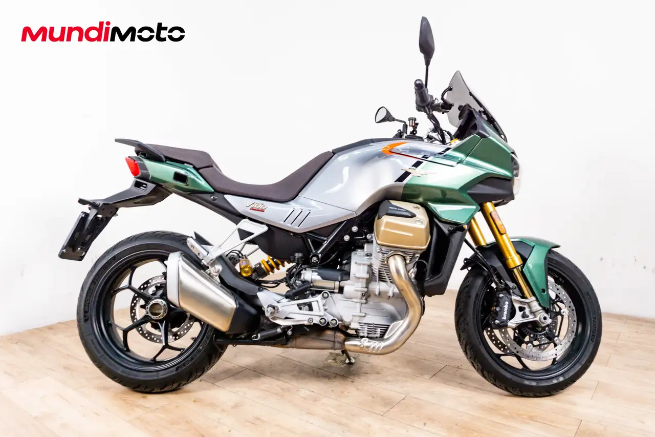 Moto Guzzi V 100
