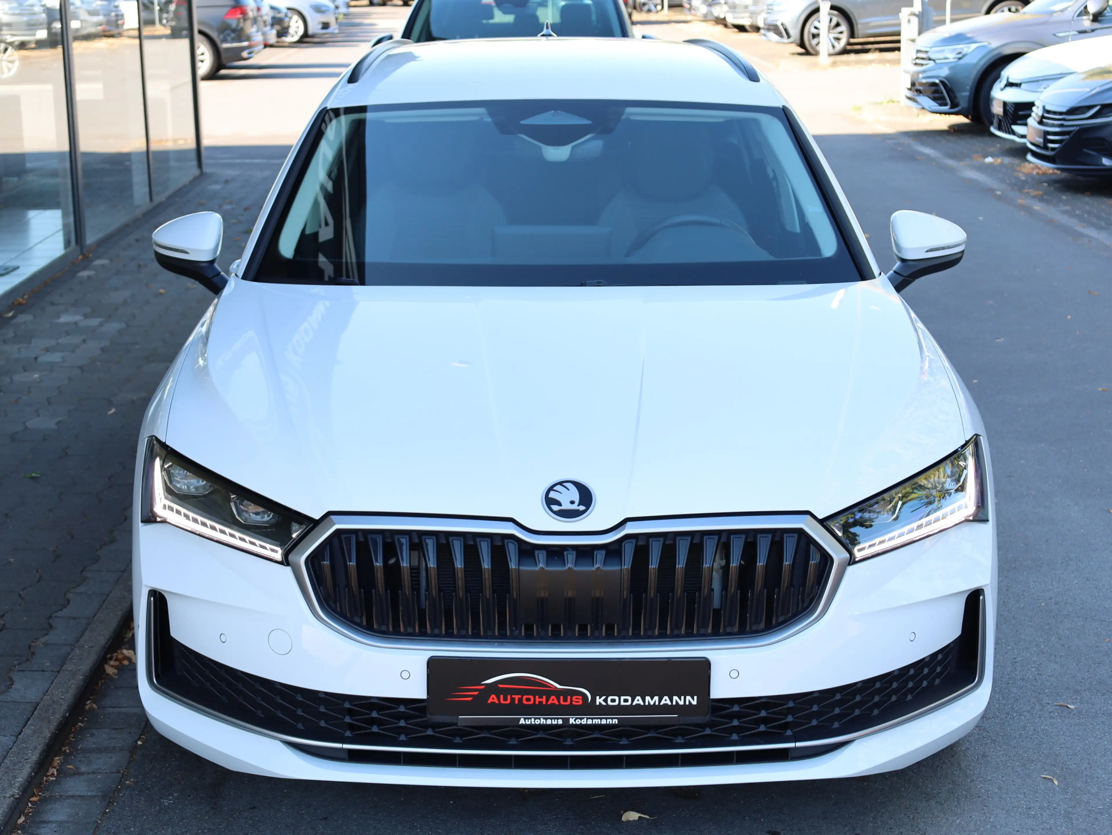 Skoda Superb 2.0 TDI Selection*Cam*TRAVEL*MATRIX*AHK — photo 3