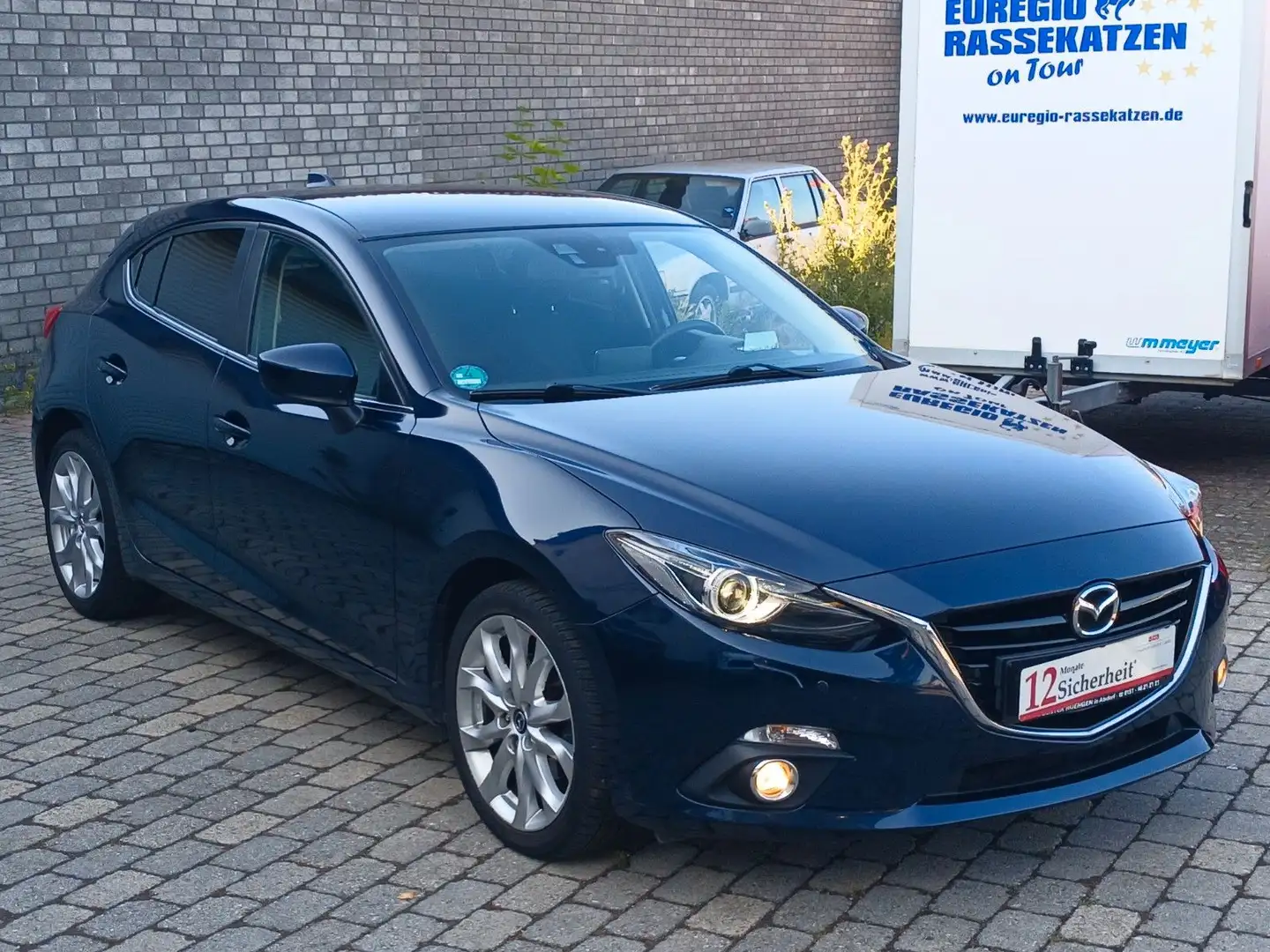 Mazda 3 Lim. Sports-Line Garantie* Navi* Bi-Xenon* Blau - 1