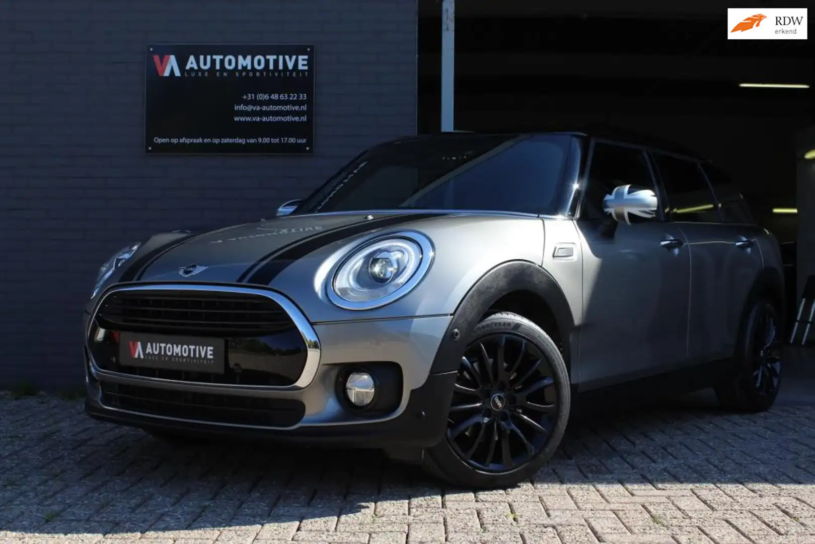 MINI Cooper Clubman Mini 1.5 Chili II PANO YOURS LEER CA NAVI PROF PA Grijs - 1