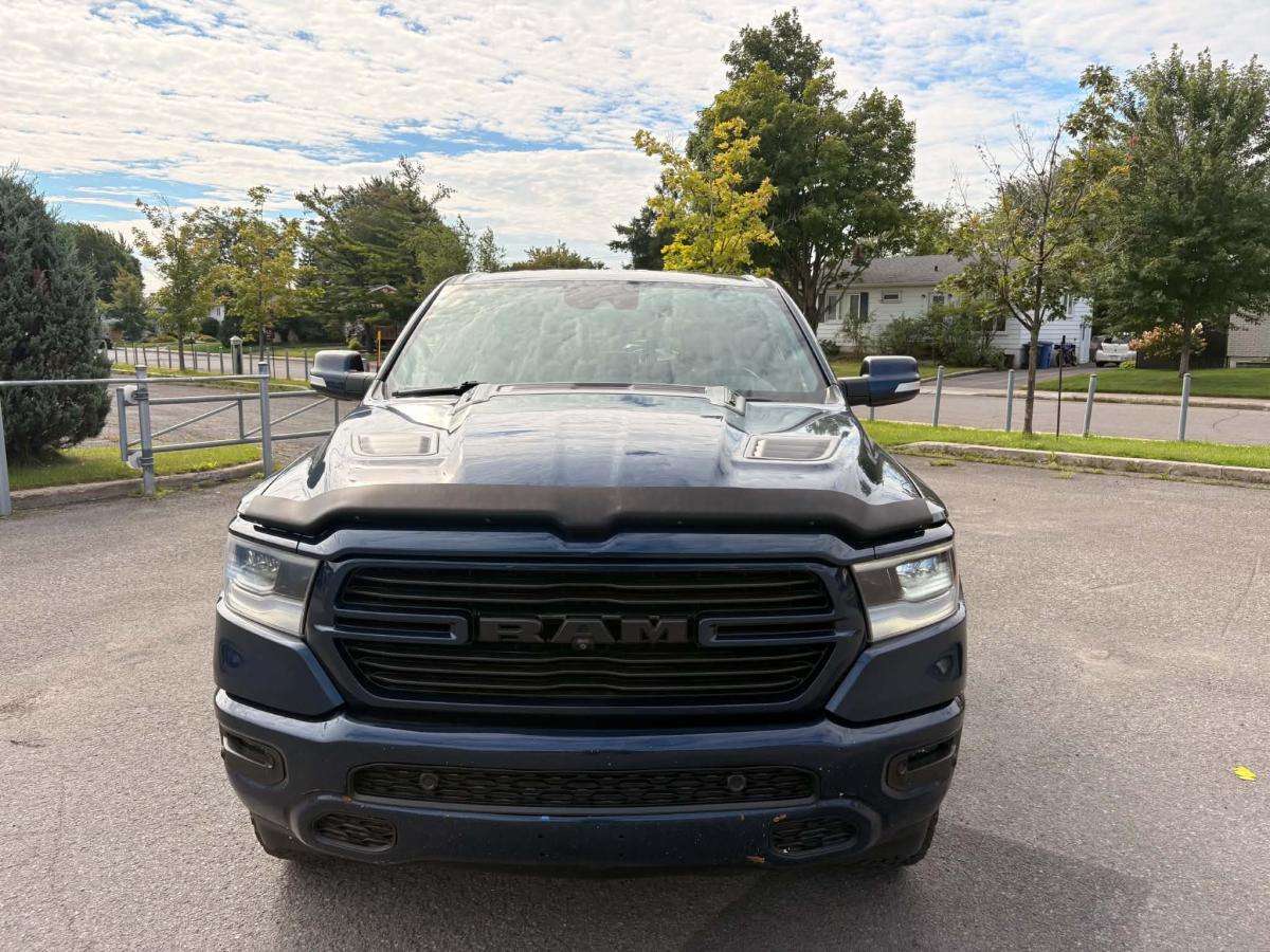 2021 RAM 1500 Sport cabine d'équipe 4x4 caisse de 5 pi 7 po — снимка 1