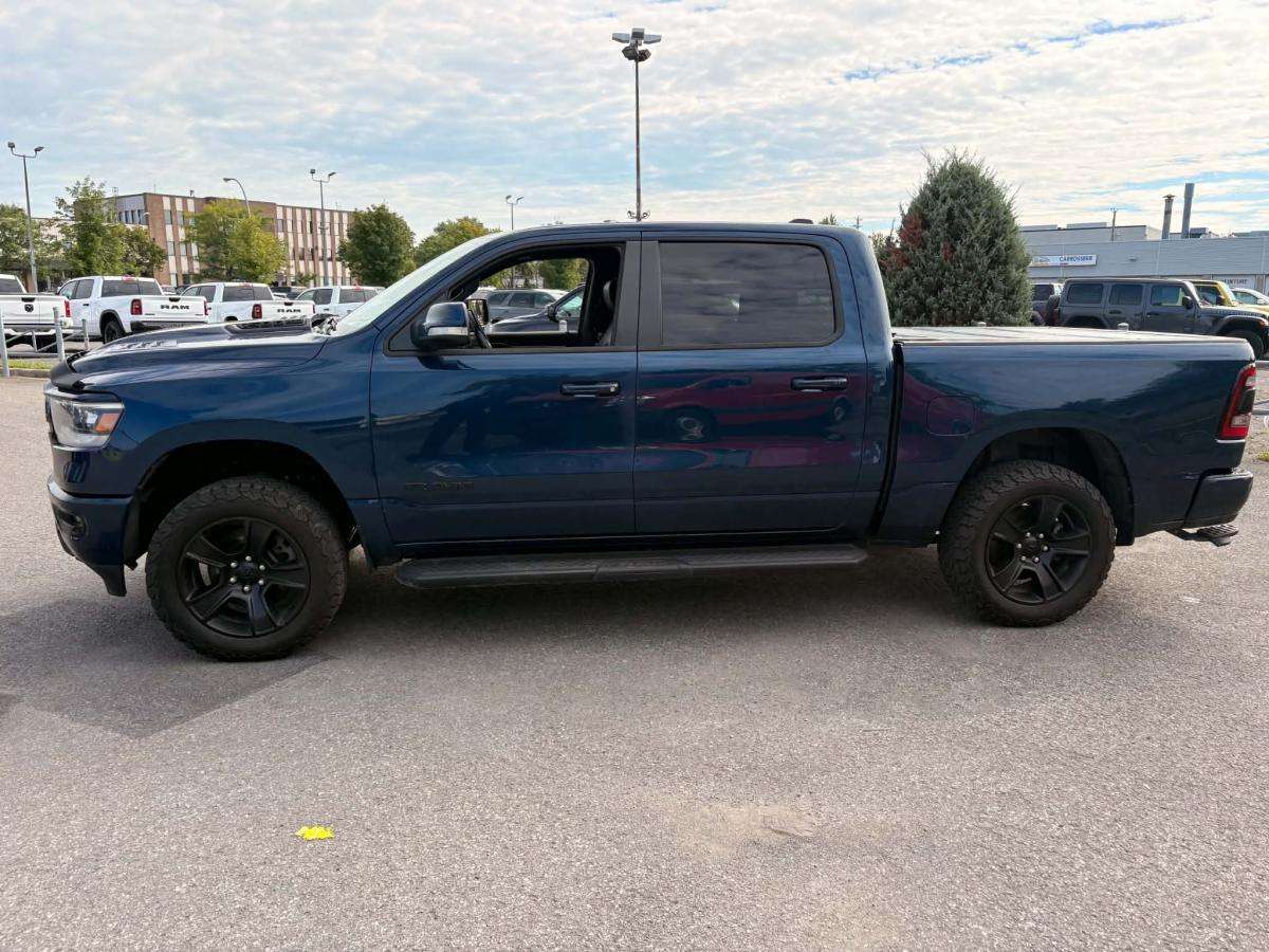 2021 RAM 1500 Sport cabine d'équipe 4x4 caisse de 5 pi 7 po — снимка 1