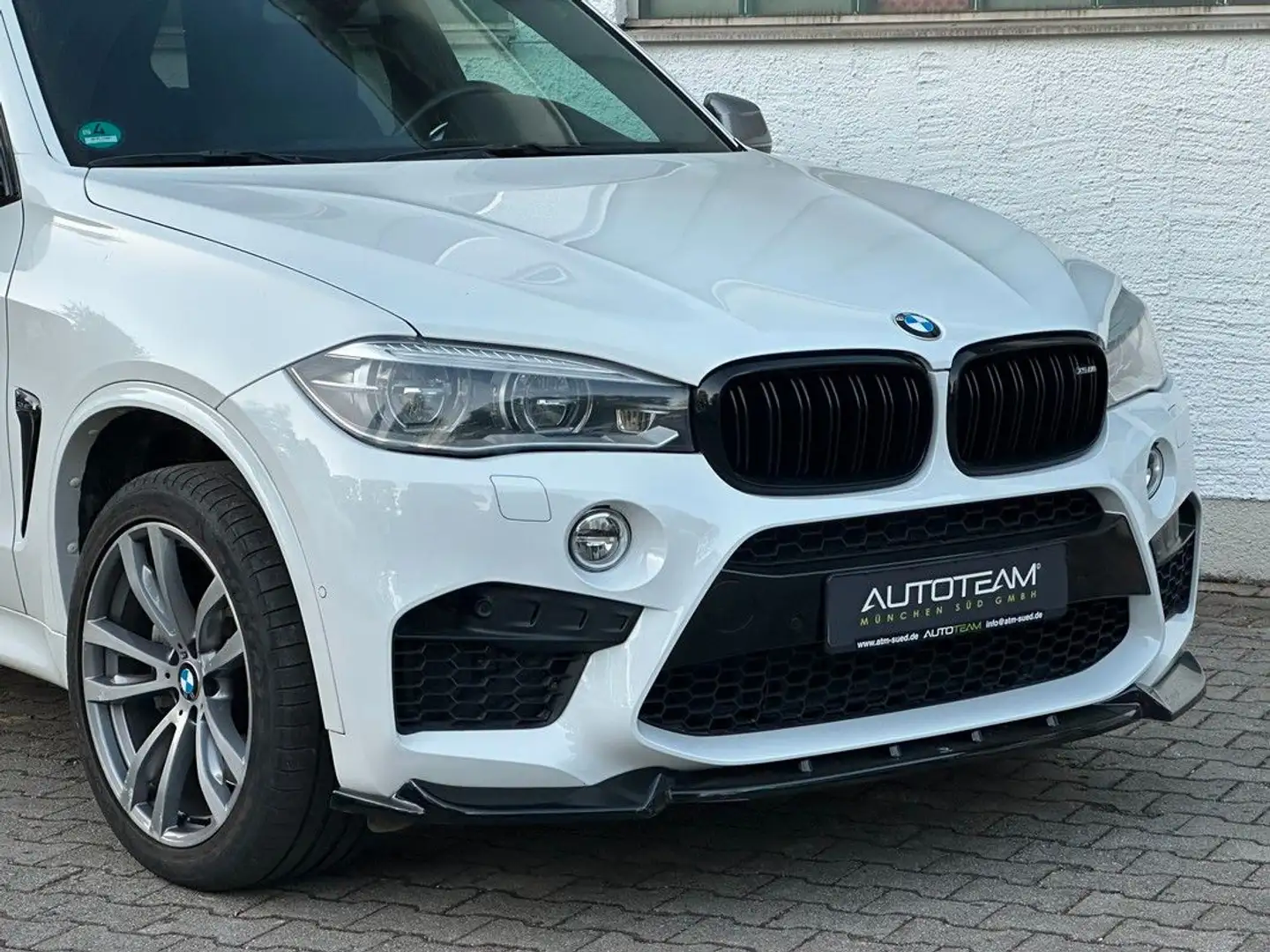 BMW X5 M d*Komfortsitz*20 Zoll*H/K*Kamera*Navi Prof Weiß - 2