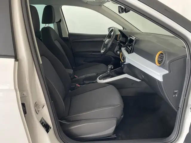 Seat Arona view 5