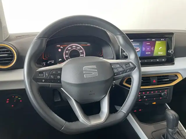 Seat Arona view 10