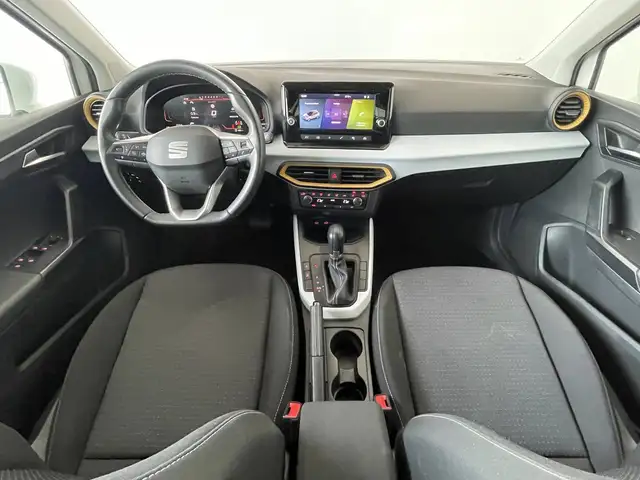 Seat Arona view 4