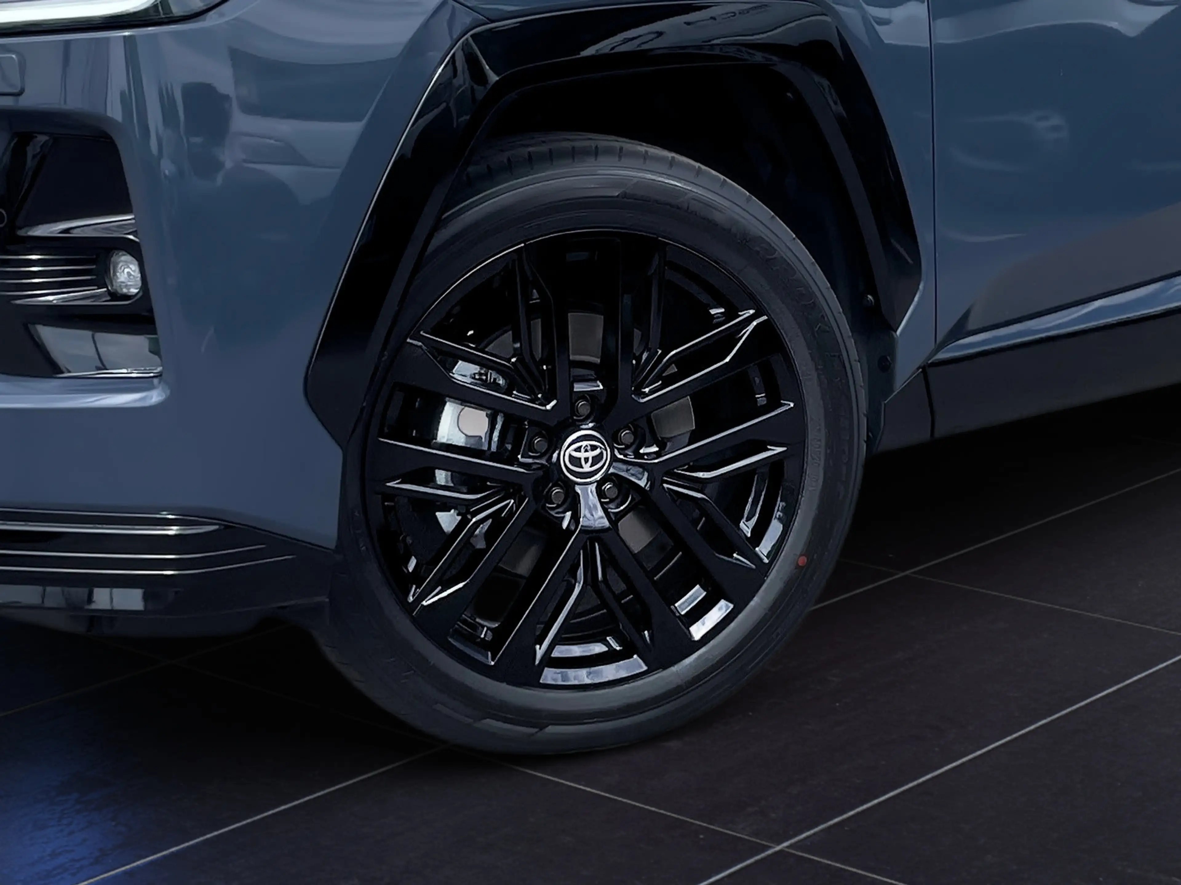 Toyota RAV 4 RAV4 5-Türer Style 2.5 Hybrid Automatikgetriebe CV — photo 4