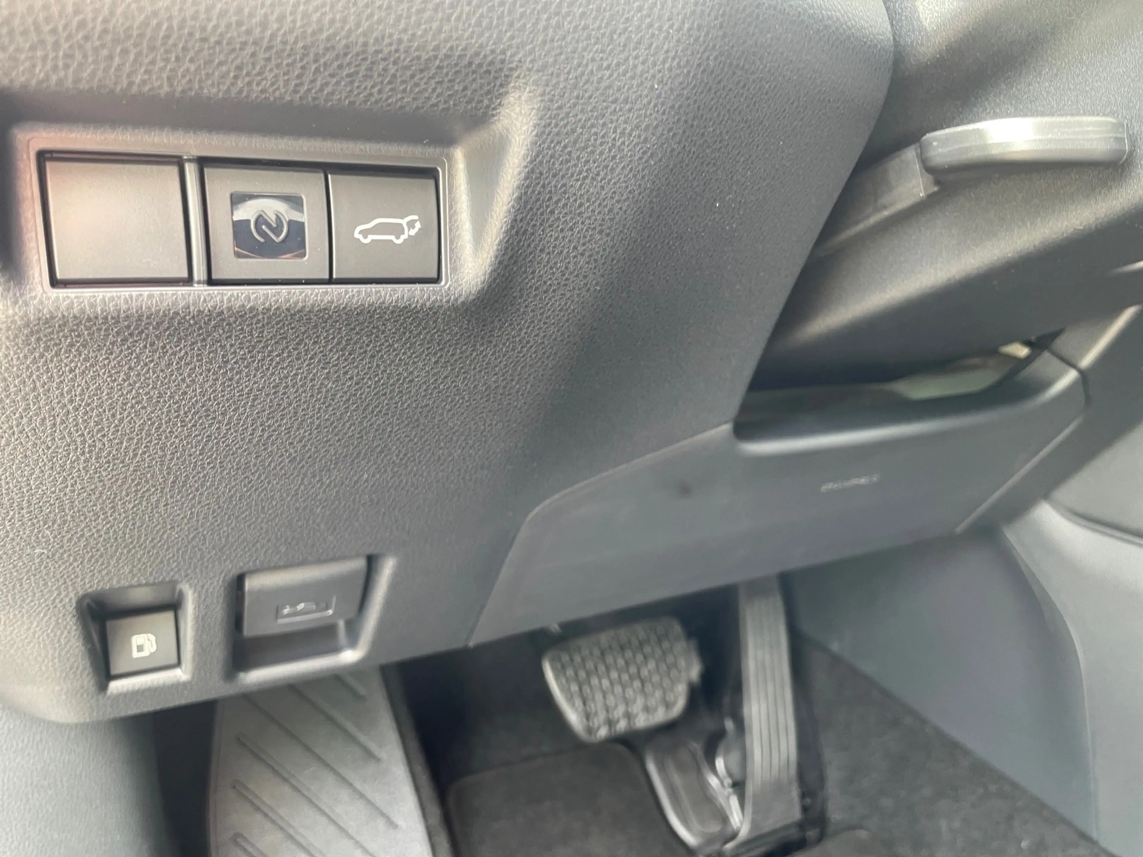 Toyota RAV 4 RAV4 5-Türer Style 2.5 Hybrid Automatikgetriebe CV — photo 6