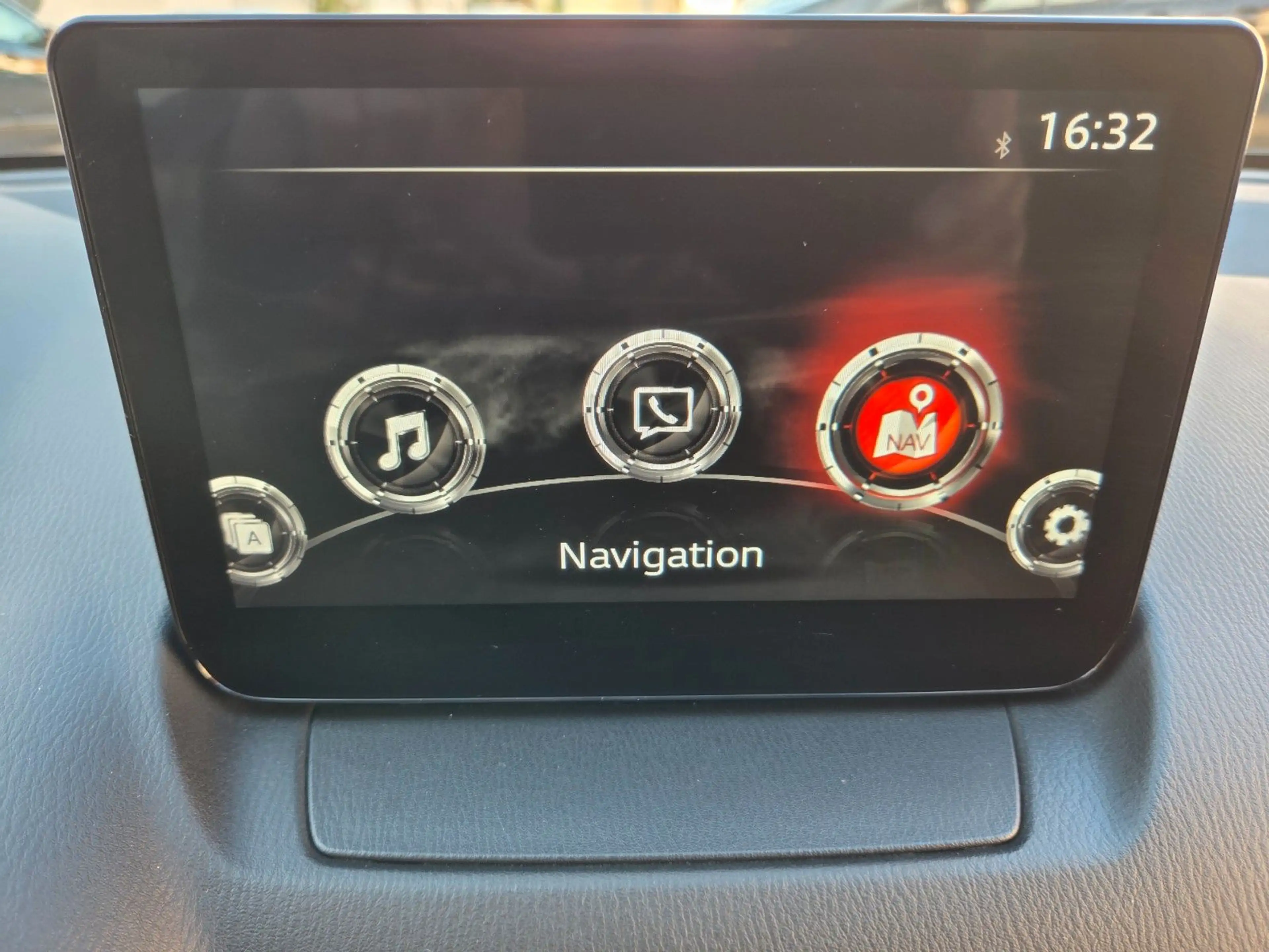 Mazda 2 Lim. Center-Line NAVI — photo 24