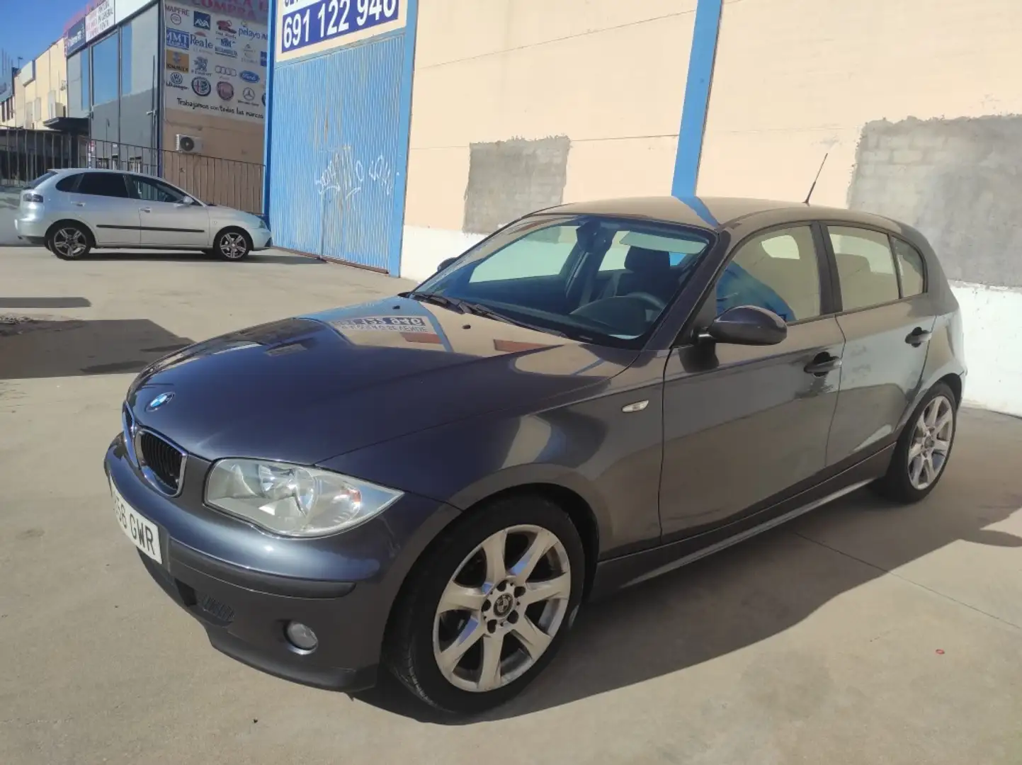 BMW 116 116i Negro - 1