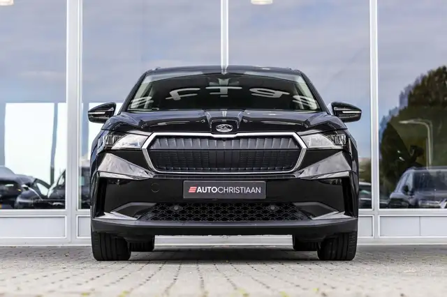 Skoda Enyaq view 3