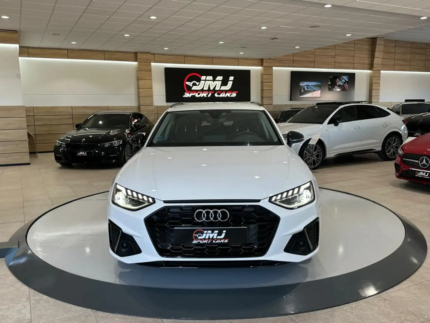 Audi A4 Avant 40 TFSI Black line S tronic 150kW - 2