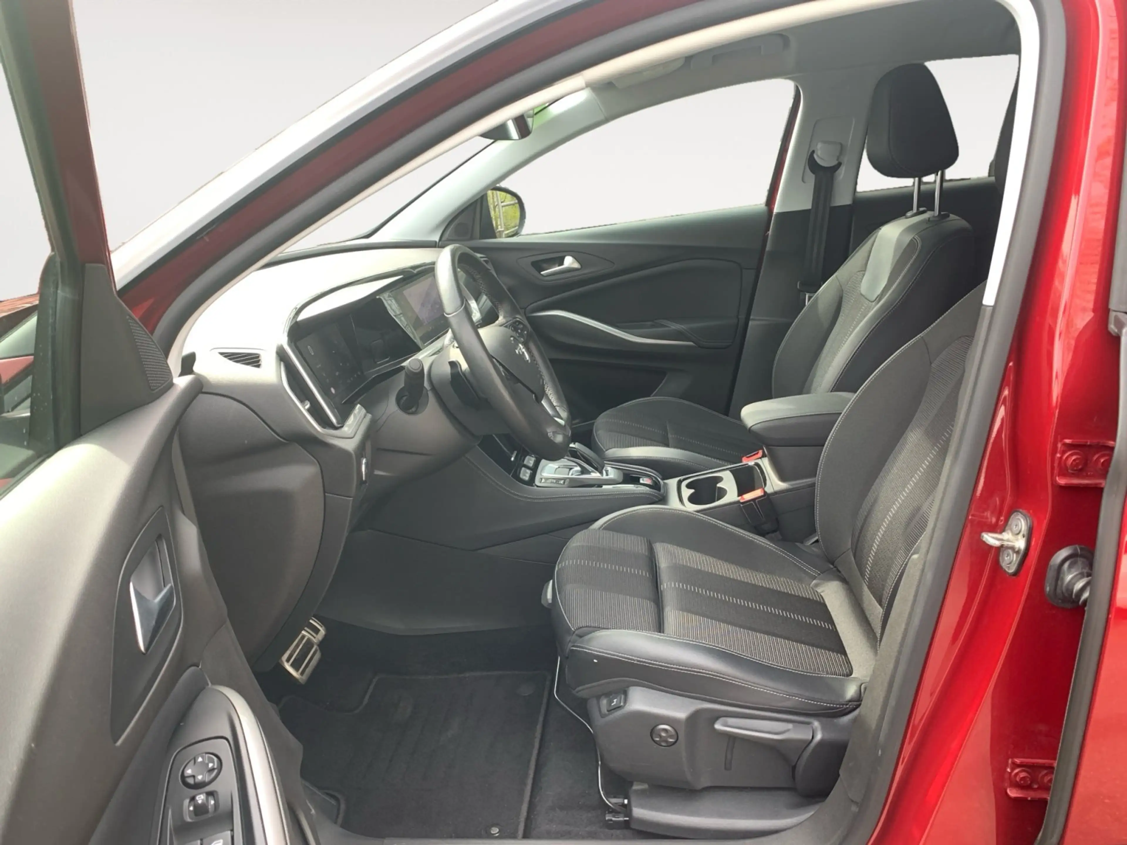 Opel Grandland 1.6 Turbo GS Line 2xKlima ACC AUT Kam. — photo 11