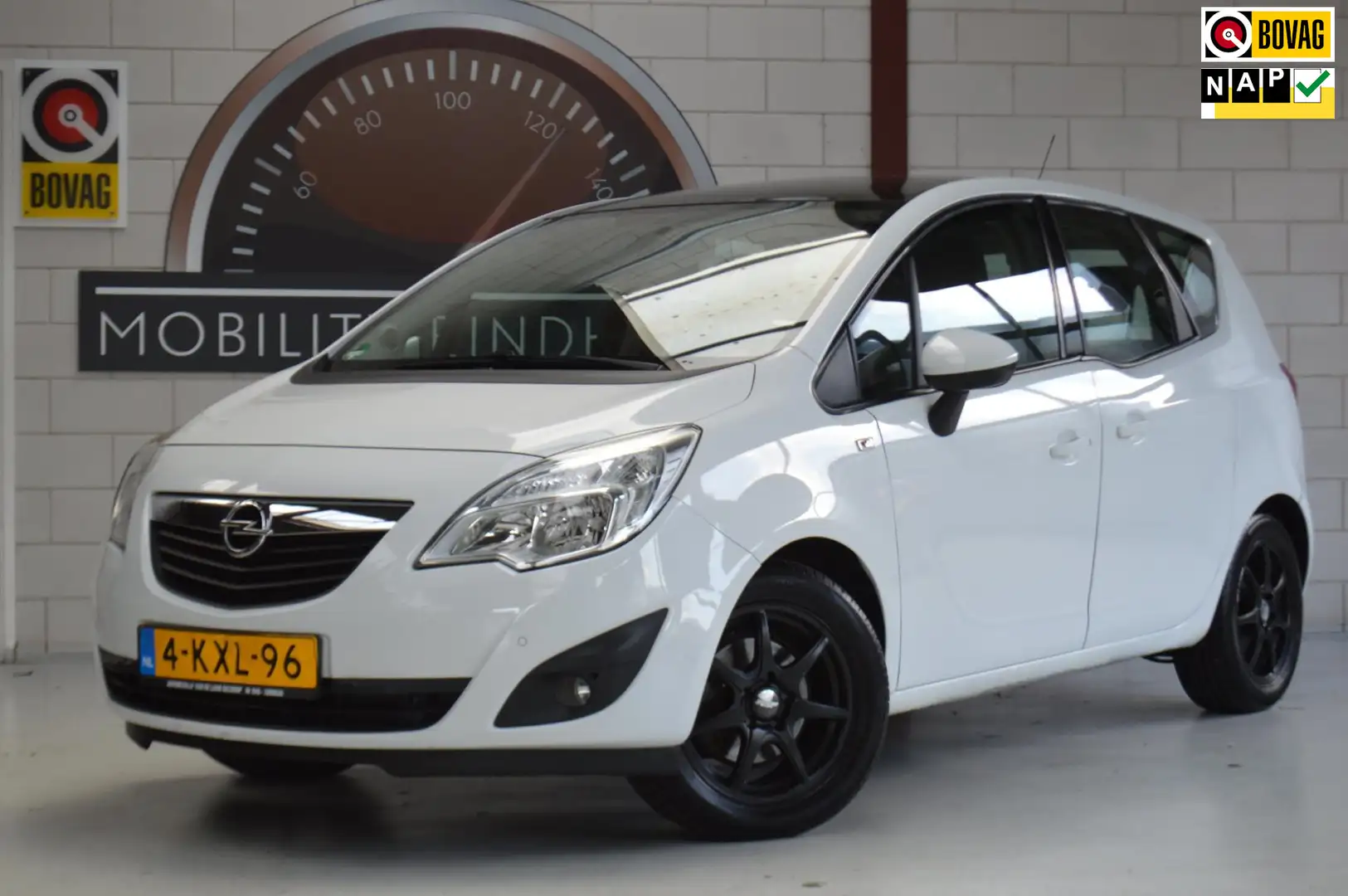 Opel Meriva 1.4 Cosmo Panoramadak, nwe banden, APK, GARANTIE White - 1