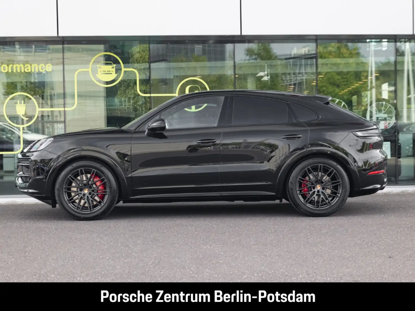 Porsche Cayenne GTS Coupe InnoDrive Head-Up Standheizung Schwarz - 2
