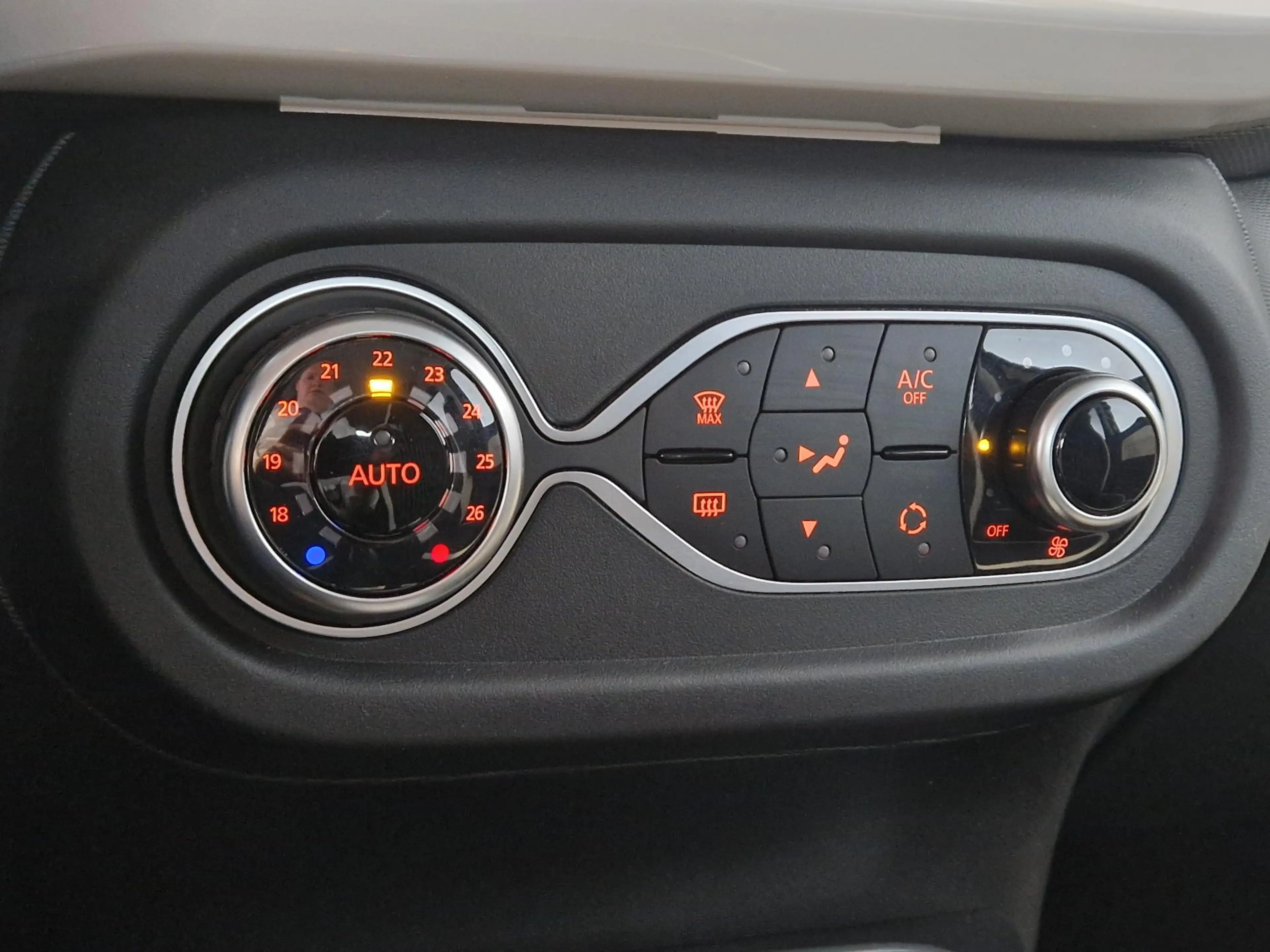 Renault Twingo Z.E. R80 E-Tech Techno 22 kWh | 98% SOH | NAVIGATI — photo 13