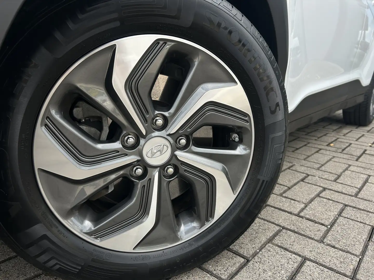 Hyundai KONA 1.6 GDI HEV Comfort | Navigatie | Hybrid Blanco - 2