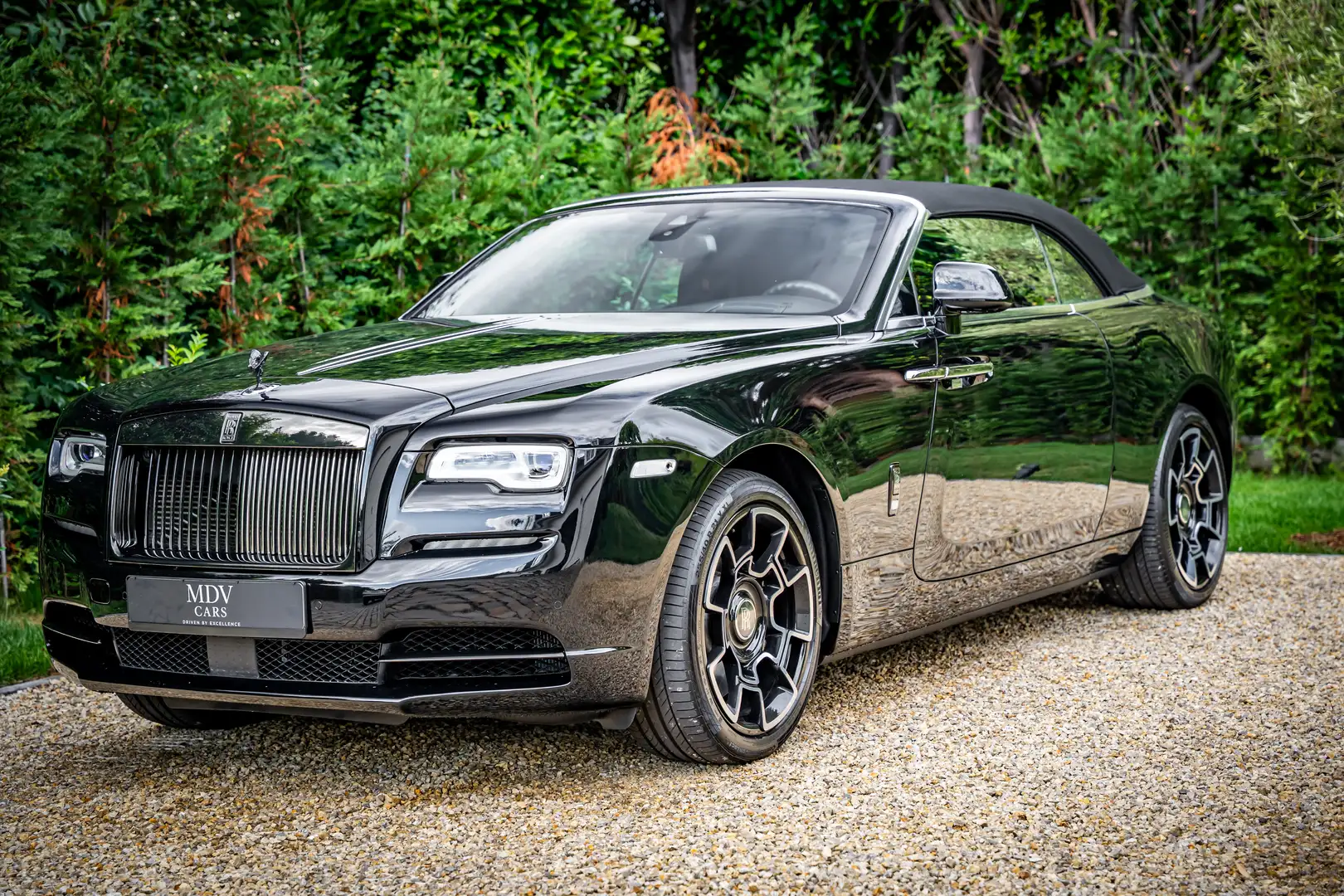 Rolls-Royce Dawn BLACK BADGE LIMITEDEDITION Чорний - 2