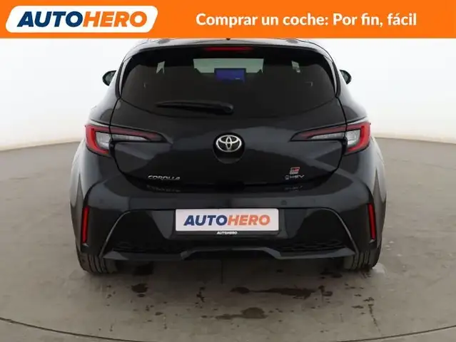 Toyota Corolla view 5