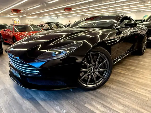 Aston Martin DB11 4.0 V8 Deutsch Bester Zustand 1A