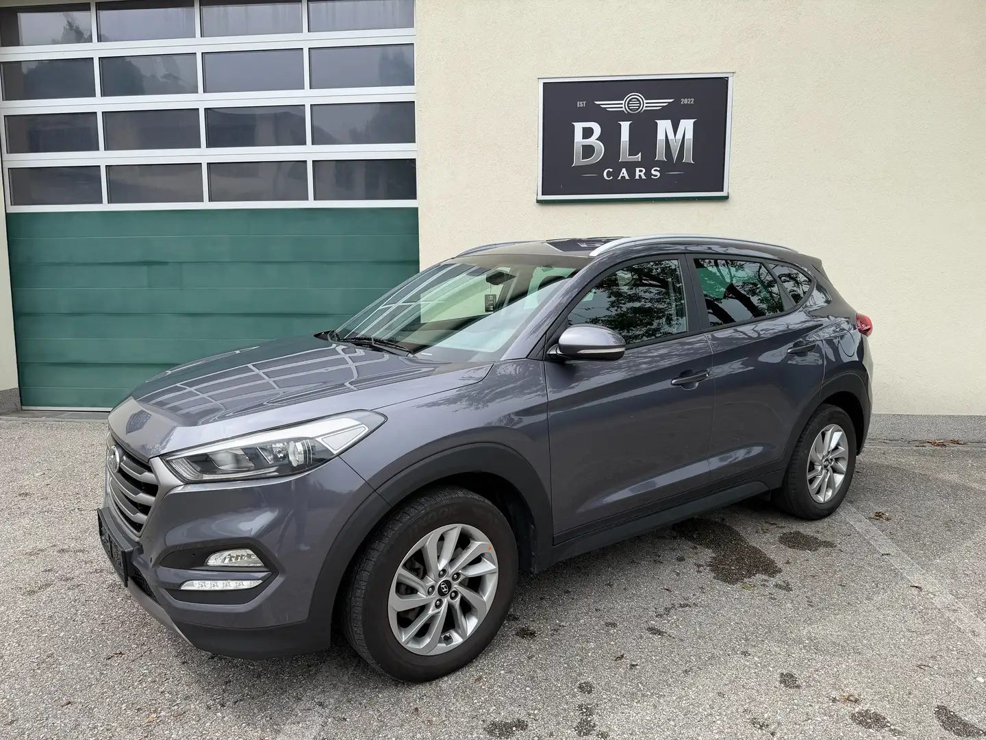 Hyundai TUCSON 4WD Lenkradheizung, PDC, Sitzheizung, Freisprechan Grau - 2