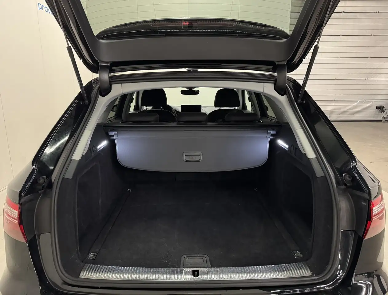 Audi A4 2.0 Benzine Autom. Apple CarPlay Topstaat! ..., миниатюра 23
