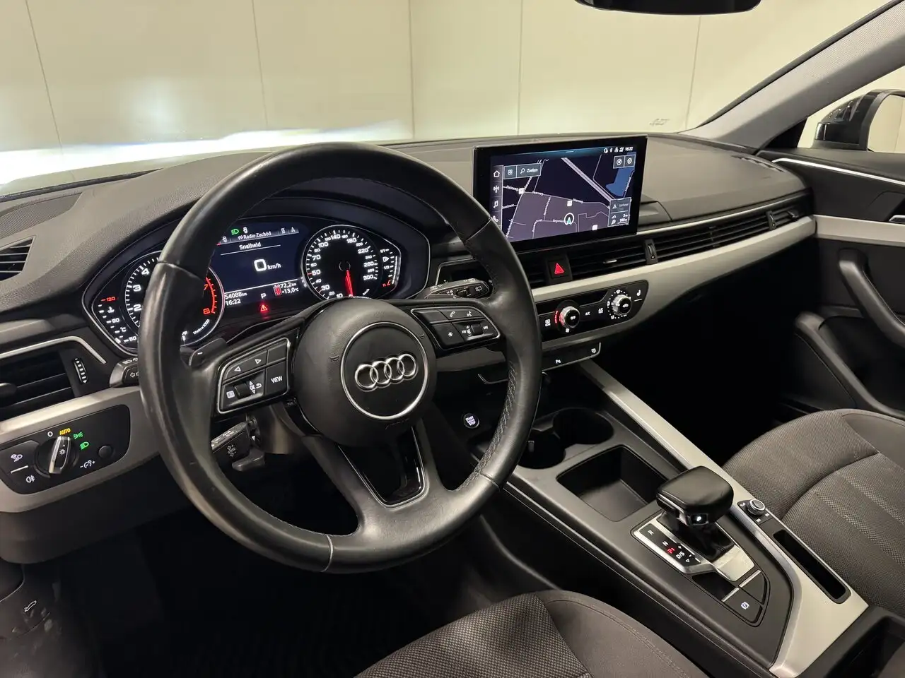 Audi A4 2.0 Benzine Autom. Apple CarPlay Topstaat! ..., миниатюра 19