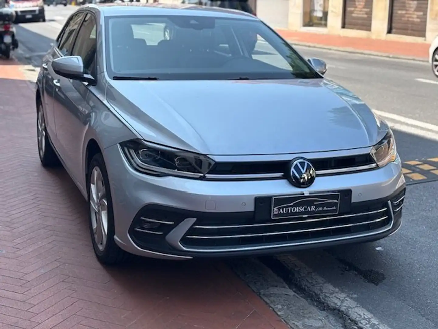 Volkswagen Polo Polo 1.0 tsi Style 95cv Argento - 2